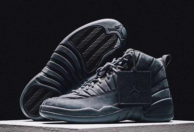SneakerPics23's tweet photo. PSNY 12's https://t.co/QPdwibgTwW