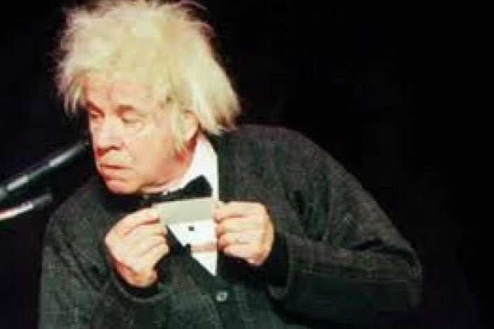 While Kasich talks let me take a minute to wish happy birthday to Tim Conway, seen here in Trump\s hair. 