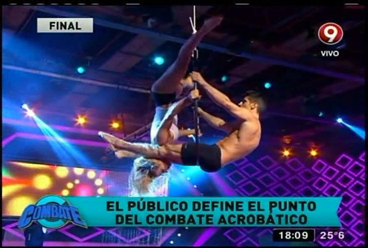 combatearg's tweet photo. ¿Quién ganará este punto de Combate acrobático? https://t.co/fYOwDOeJ8s https://t.co/OSX0yhfG0Y
