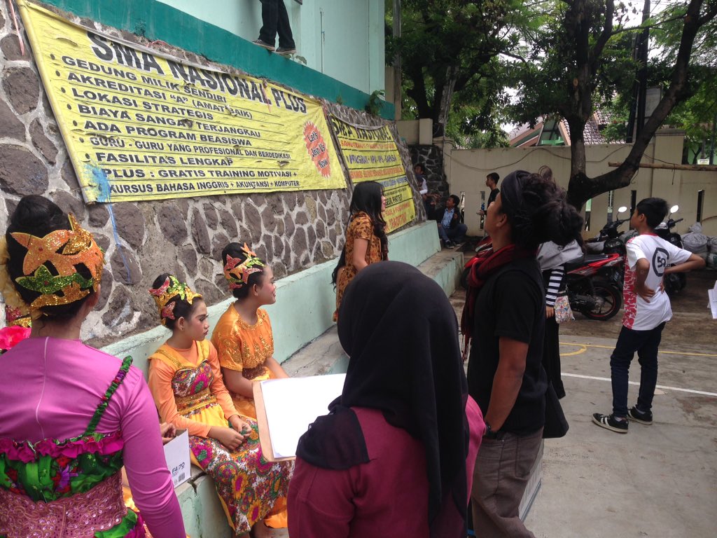 smknasbdg's tweet photo. Berjiwa Pahlawan. Bangga! Berani berkarya @smknasbdg https://t.co/8u0T0c8Ok3