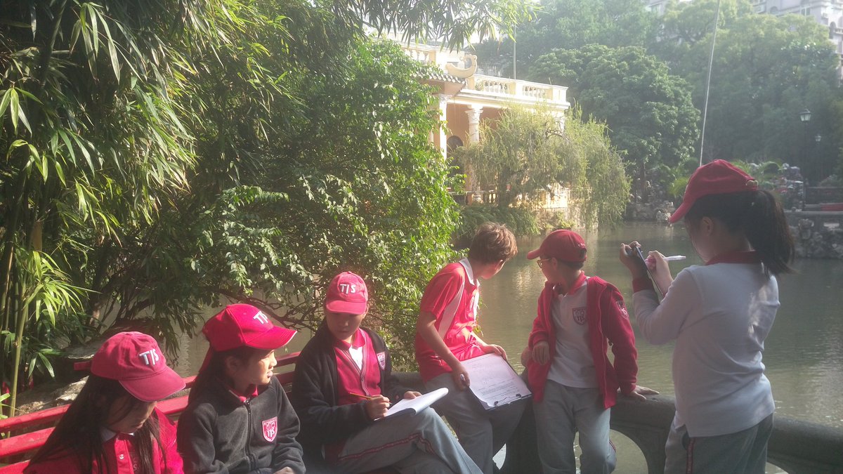 ron_milne's tweet photo. The Grade 5s reflecting on the confluence of culture and nature at Lou Lim Ieoc Gardens #TISMacao https://t.co/H3fo6aqR8M