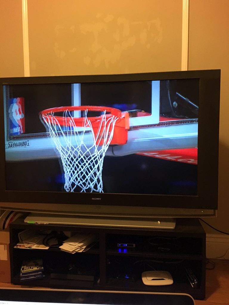 whileyryan's tweet image. #atthelakersgame