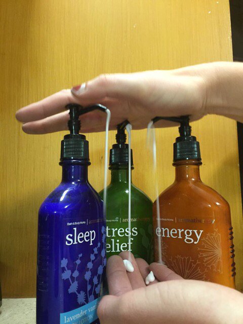 GirIMind's tweet photo. Finals week got me like https://t.co/6sm8jCnkzX