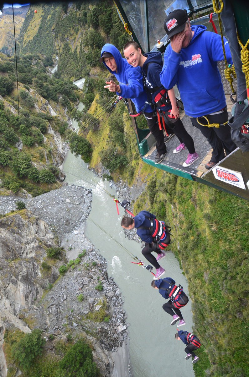 spamoir's tweet image. 22) I love adrenalin and I&apos;m terrified of heights. Perfect combination to jump... Right? #SpamFacts