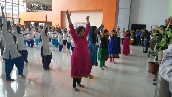 hackeeeerrrss's tweet image. Persistent systems celebrating 25 years and pulse 2015. #Pulse2015 #persistent25 @Persistentsys @anandesh  @munjays