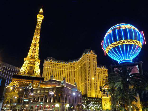 fox2fly's tweet image. Flight deal: fly to Las ... - fox2fly.com/flight-deal-fl… #Cheapflights #Europe #travel #deal #cheap #ticket