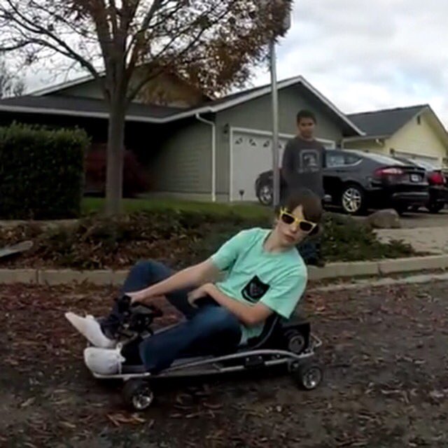 BiteZynx's tweet image. 