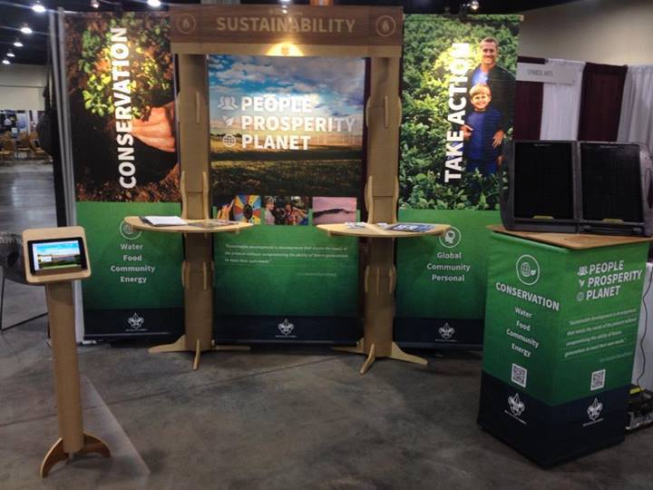 EcoboothPDX's tweet photo. Boothster idea and design company - https://t.co/s00wdgVlOr
#TableRunner #EcoFriendlyBooths #GreenEvents https://t.co/QnvRxfwBiG