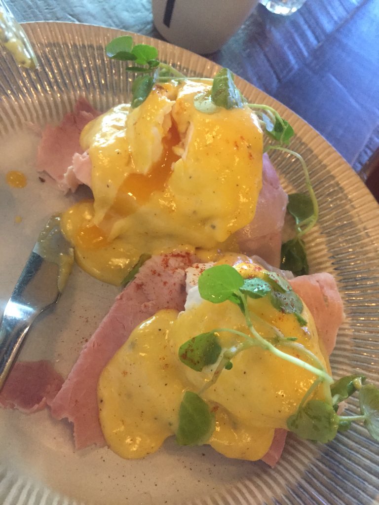 pfpmallorca's tweet image. Thank you@jamiesitalian  great grub #spicybreakfast
