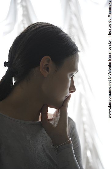 dansomanie's tweet photo. Meeting Kristina #Shapran, First Soloist @mariinskyru : Interview (in French) on Dansomanie https://t.co/omV4uUfkhy https://t.co/6uZoUVG3VW