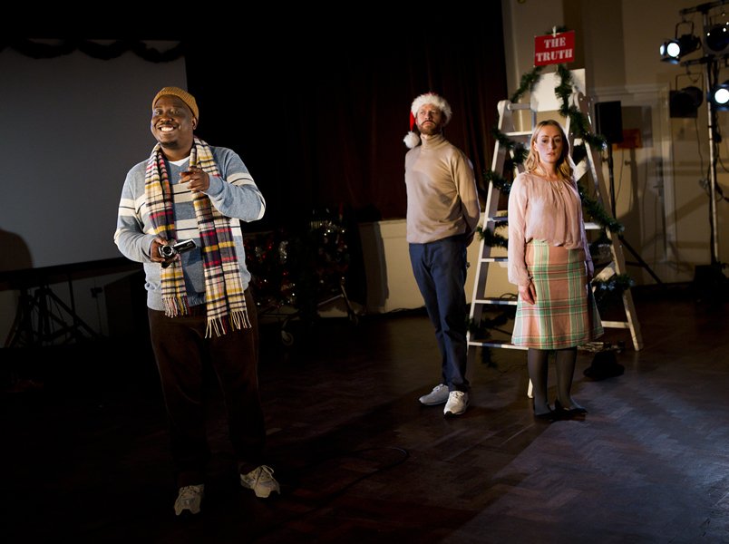 NPtheatre's tweet photo. Premiered He Wore A Red Hat by @JackMcNamara81. 21 #ruraltouring performances at the heart of what we do. #NP12Days https://t.co/whc2O3rD2u