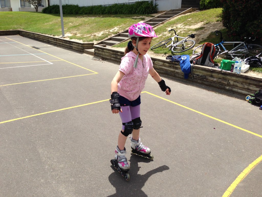 6smallbubbles's tweet photo. An awesome way to finish the year! #skating https://t.co/ksoh0abCAy