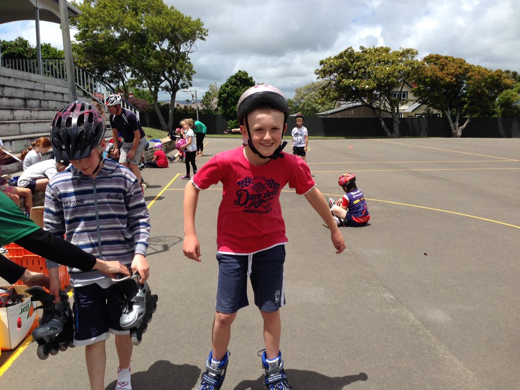 6smallbubbles's tweet photo. An awesome way to finish the year! #skating https://t.co/ksoh0abCAy