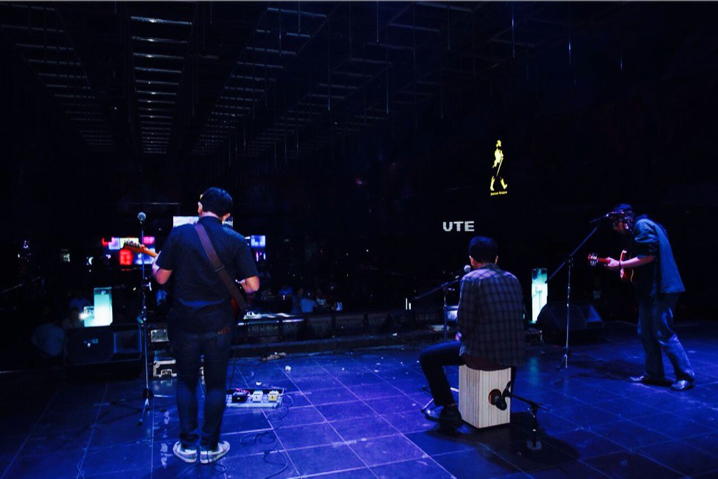 Terima kasih <a href="/CDBSFMBALI/">CDBS 94.5FM BALI</a> sering sering yah di ajak di acara kerenkeren berikutnya hihihi