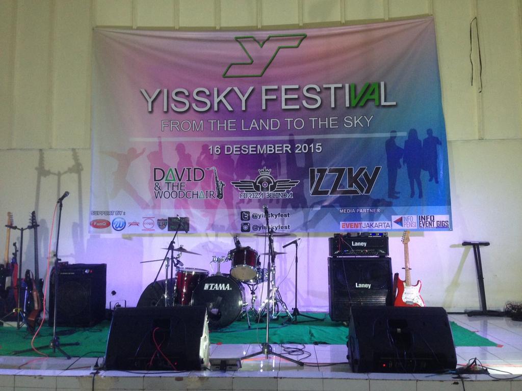 yisskyfest's tweet photo. COME AND LETS HAVE FUN WITH US!🙌👏 @DATWCmusic @sucifitriza @DJ_izzky @InfoPensi @EventJakartaCom @infoeventgigsID https://t.co/VXxOlKPcOK