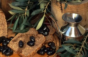 VisitGreecegr's tweet photo. Greek cuisine… a total based on the pure products from Greek Mother Nature #Greece 
#ttot https://t.co/fjGhbdum3G https://t.co/7erOhksk3T