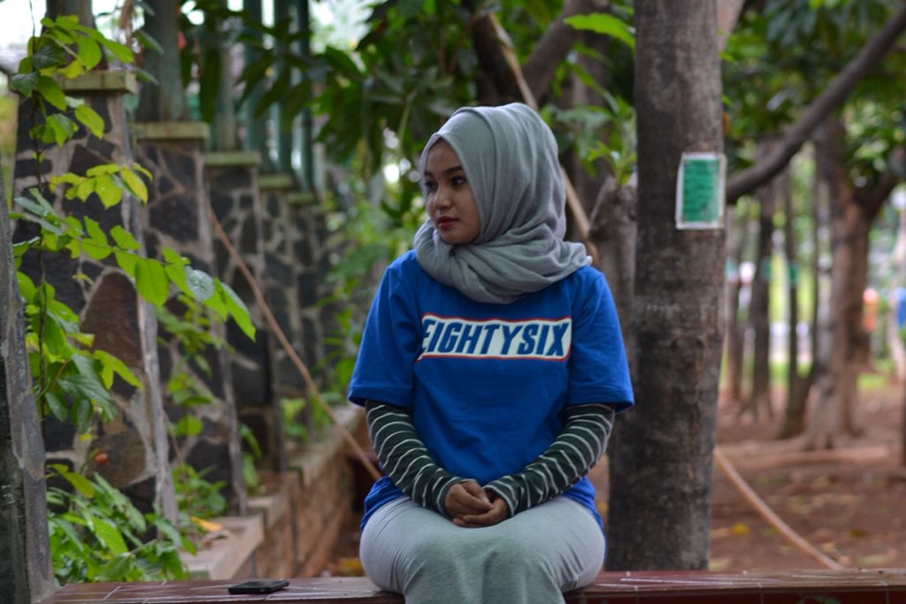 Available male tees 
Code : Es.013.ts
Price :115k
Size  : S M L