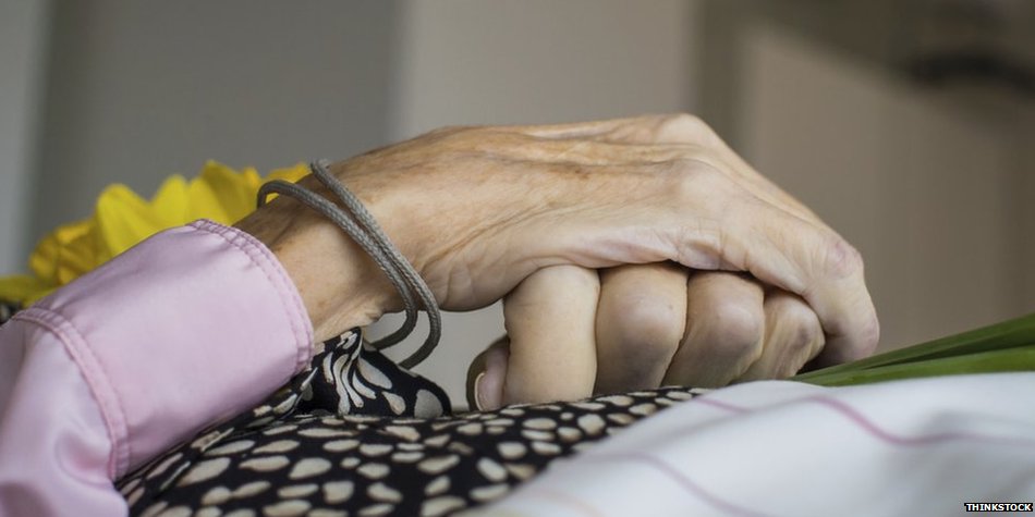 BBCNews's tweet image. Doctors &amp;amp; nurses given new guidelines for end-of-life care bbc.in/1I7MOCJ