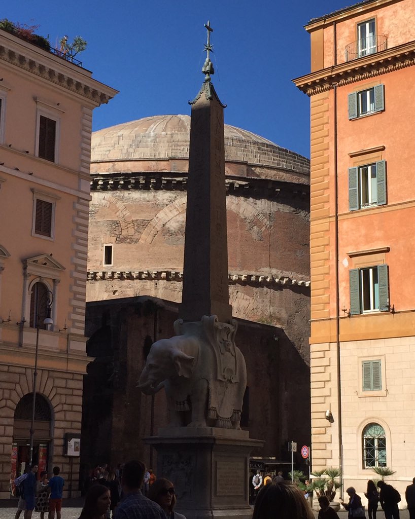 #pantheon #bernini #RomaamoR #Roma #meraviglia