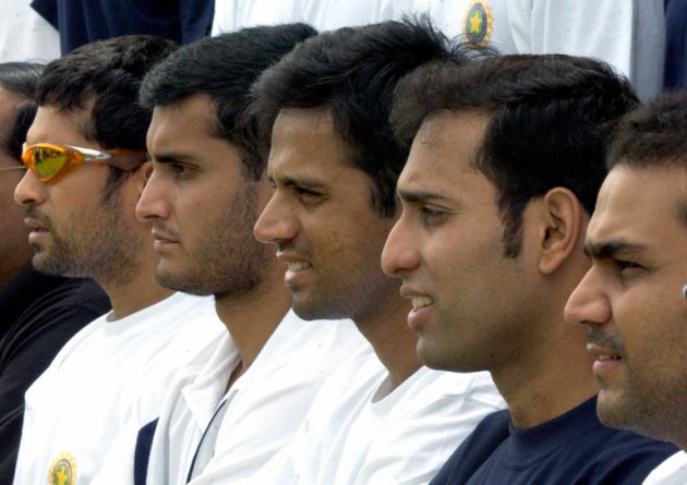 Wahcricketlive's tweet photo. .@ShaneWarne की सर्वश्रेष्ठ भारतीय टेस्ट एकादश में @sachin_rt और @SGanguly99 समेत कई दिग्गज. https://t.co/htdw3rvZ5A https://t.co/U7BdtCVRzZ