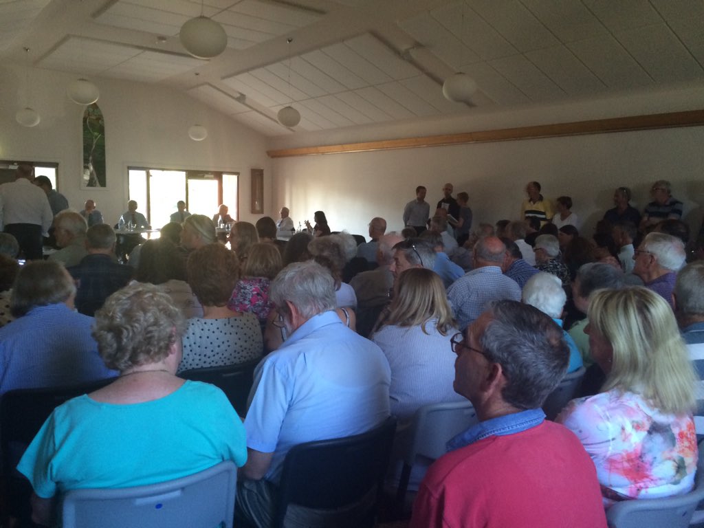 Standing room only at #mrsc. Big, contentious agenda in Woodend always draws a crowd. <a href="/hangrockaction/">Hanging Rock Action</a> back on agenda