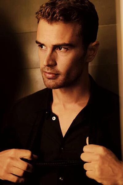 Happy 31st Birthday Theo James    May you have a wonderful day. 
Love ya 