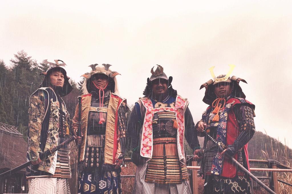 Nanaonankah koboy dan <a href="/RWuldar/">Resty Wuldar</a> di Mabes <a href="/masagiofficial/">MASAGI</a> apakah kaitannya dgn samurai @dhanyirfan di negri Doraemon?