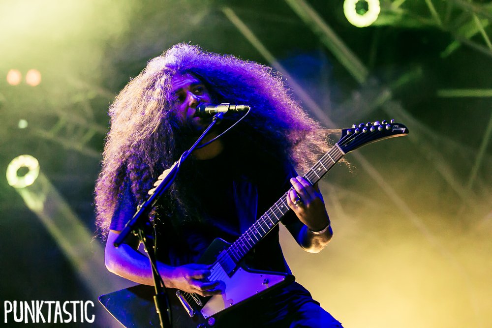 punktastic's tweet photo. Watch @Coheed and Cambria's Claudio Sanchez cover @Adele's 'Hello', for his mum of course. https://t.co/DUbpQxjCdj https://t.co/8Cmvgewnhv