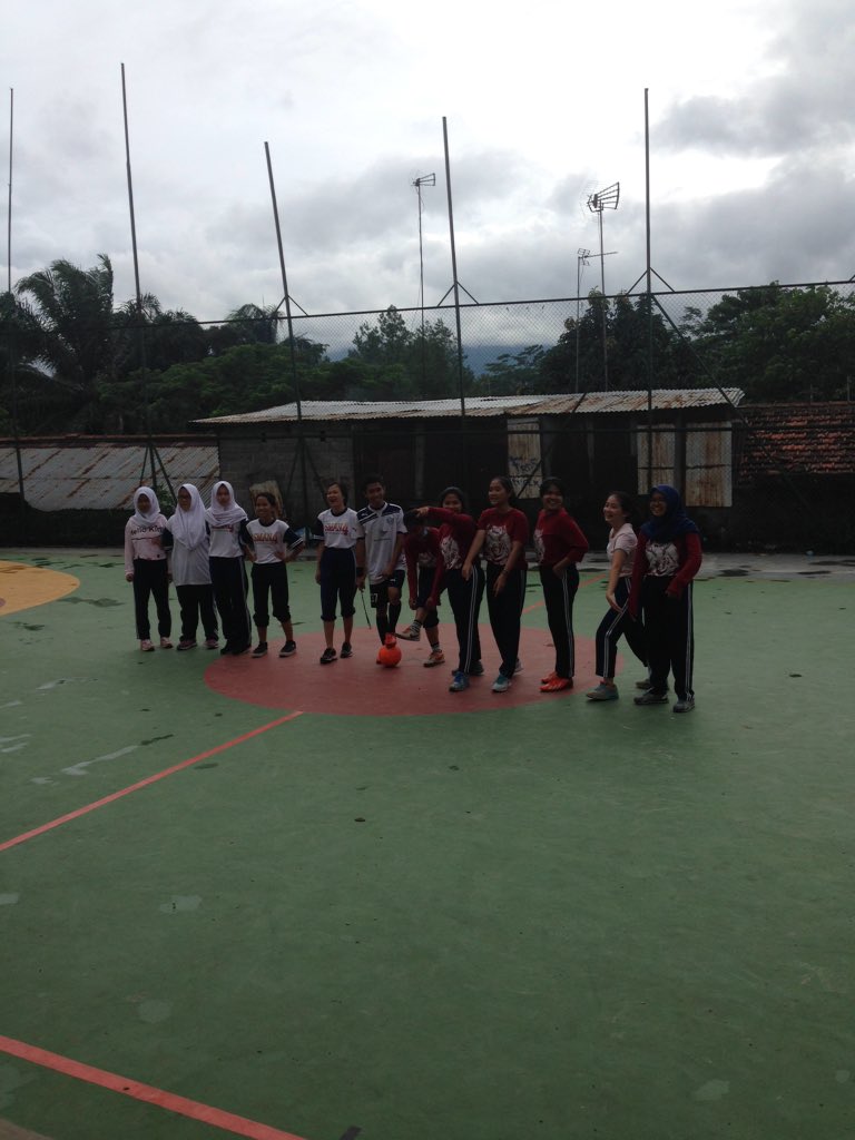 ffl_15's tweet photo. Now! XI IPS 2 vs XII IPA 4! https://t.co/4XILFJs8HF