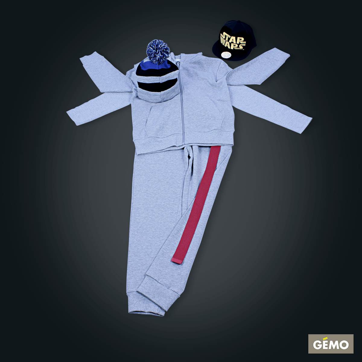 Un look enfant venu d'une galaxie lointaine, très lointaine ...😄 #StarWars bit.ly/1O33ur5