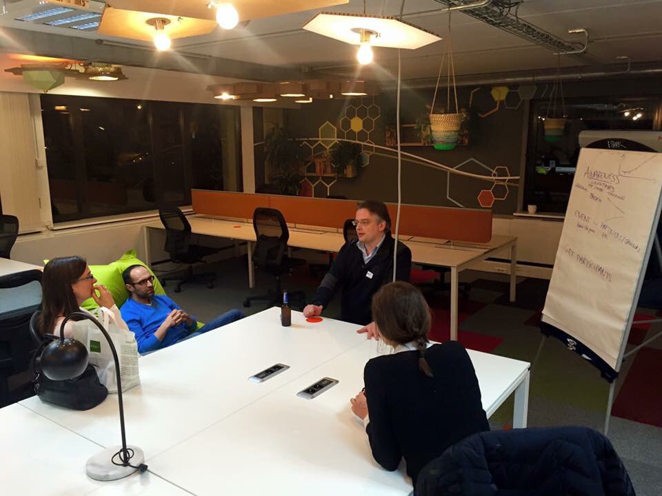 We're setting up a #hackathon for the #refugees crisis in Brussels, Jan 22-24 hackwith.refugees.net Join &amp; RT!