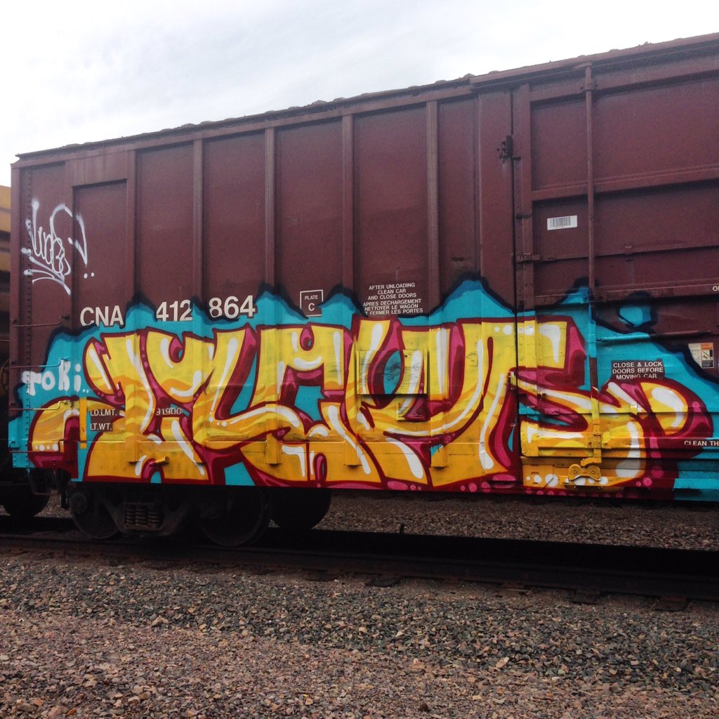 graffbuilderapp's tweet image. #lucks stomps trains. He's a collaborator on the project and a top tier dude. #graffiti #freights #freightgraffiti