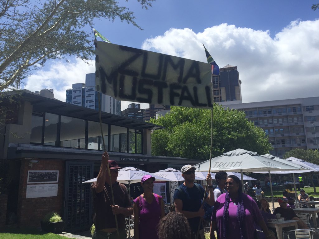 ewnreporter's tweet photo. #Some demonstrators from the #ZumaMustFall march have joined the #TutuMarch. MM https://t.co/Gr6CHu47aI