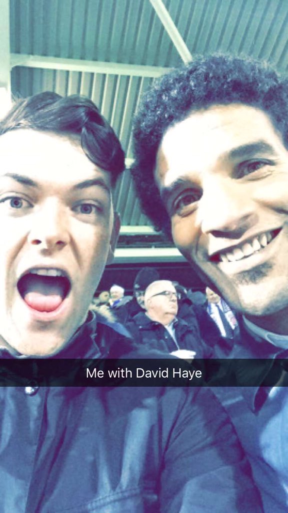 Chemical_Kenz's tweet photo. @mrdavidhaye Cheers for the Photo last night! #heavyweight #haymaker https://t.co/qHfwd78K8s
