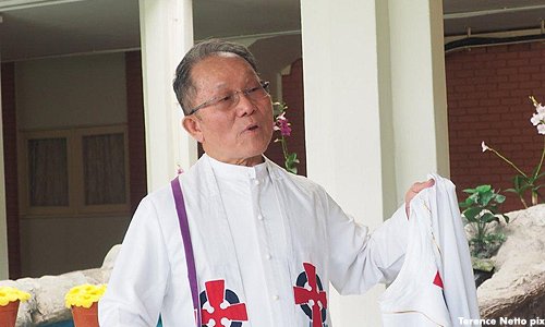 Embedded image permalink