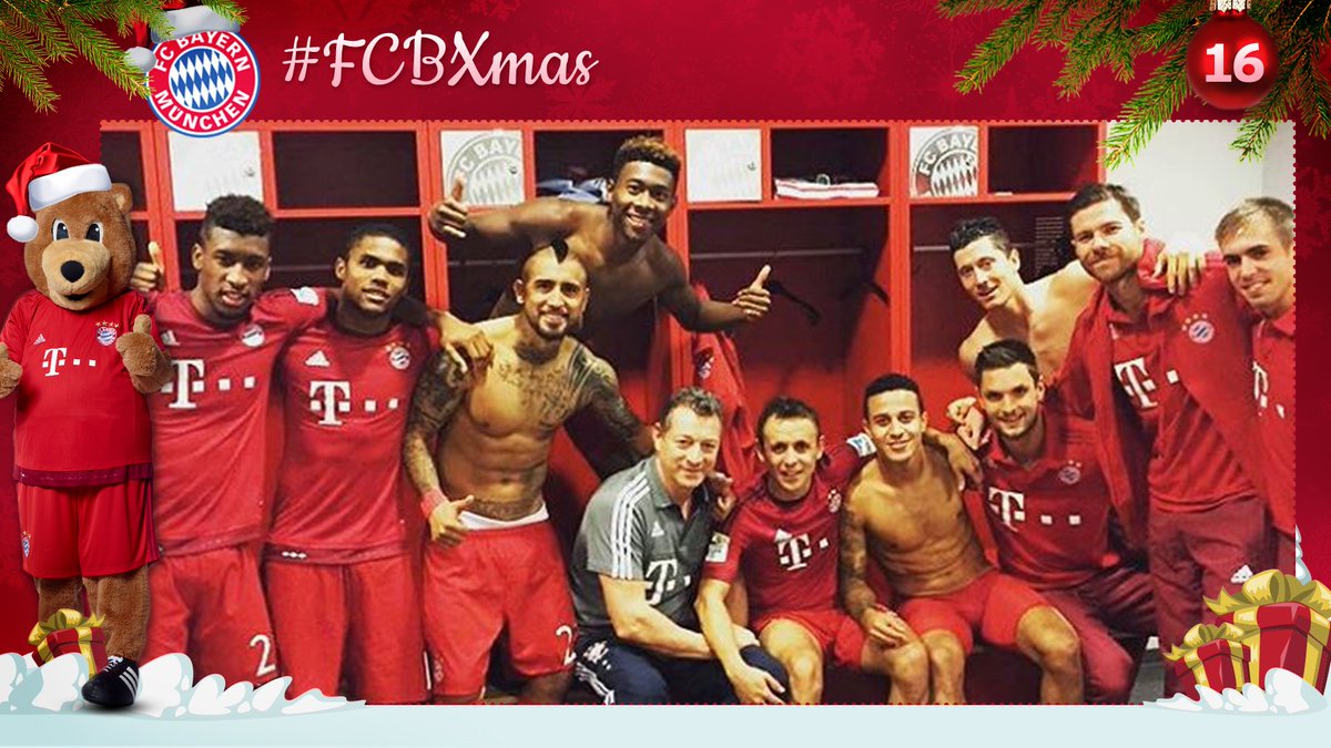 FCBayernEN's tweet photo. #MiaSanMia - both on the pitch and in front of the camera. 😉 What's your favourite picture of the boys? https://t.co/RlS0e166OG