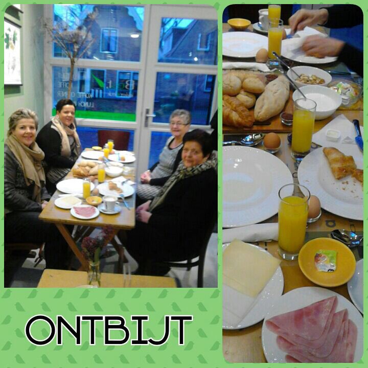 De buurtjes <a href="/LaBoutiqueUrk/">La Boutique</a> gezellig bij ons aan't ontbijt.