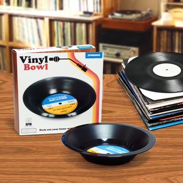 Onkawa_Shop's tweet photo. Bol disco de vinilo... Just luv it ❤️
Shop at https://t.co/FACE2w8cZJ! 
#gadget #Vinyl #Disco #CD #DiscoVinilo #Shop https://t.co/wQXehNHb6q