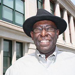 HOUCityCollege's tweet photo. Rejuvenated by time at #HCC, Robert Ridley is back in business
https://t.co/K2LooxhcnX
#HCCStudentSuccess https://t.co/Gpw7JYyYoW