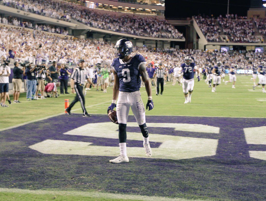 JDoc_son's tweet image. Remember me as the Walk-on not the All-American #starsstilldontmeancrap #Godislove