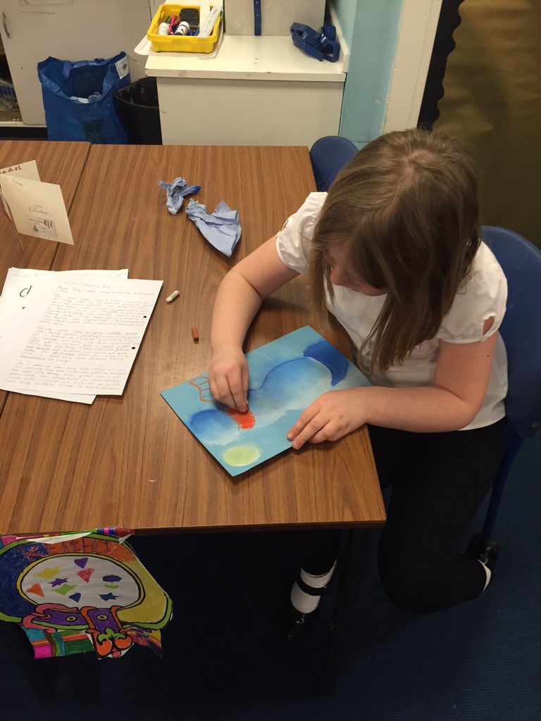 BowhouseP6's tweet photo. Our Snowmen at Night drawings โ #bowfestive https://t.co/bsmccMlg6Q