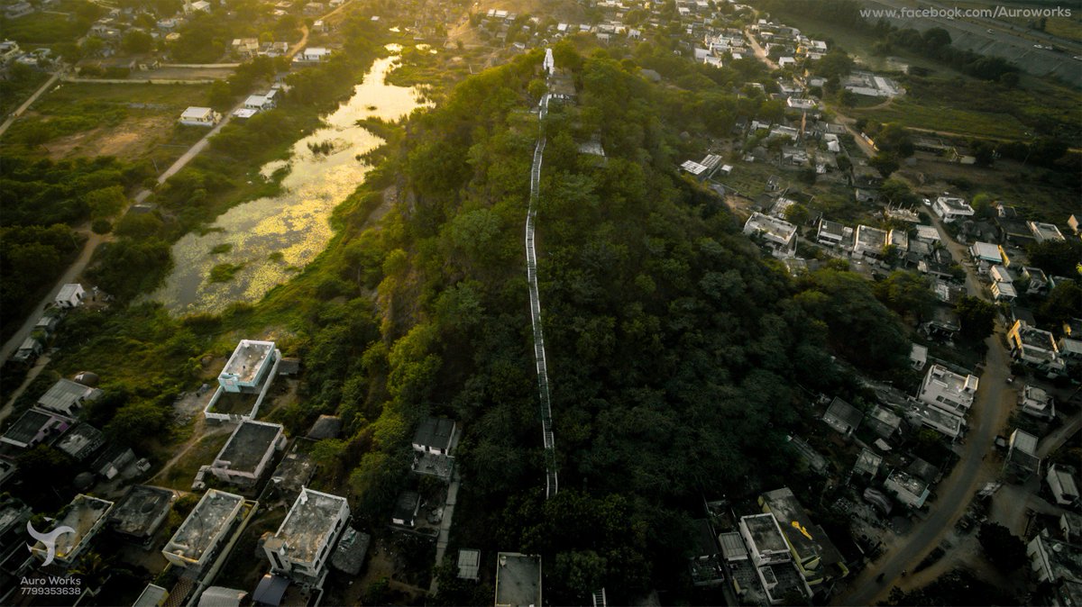 auromediahouse's tweet photo. #Shivtemple #AndhraPradeshTourism #APtourism #Amaravathi #AndhraPradesh #SunRiseState #Aerialclick #incredibleindia https://t.co/u1T0yQSM8V