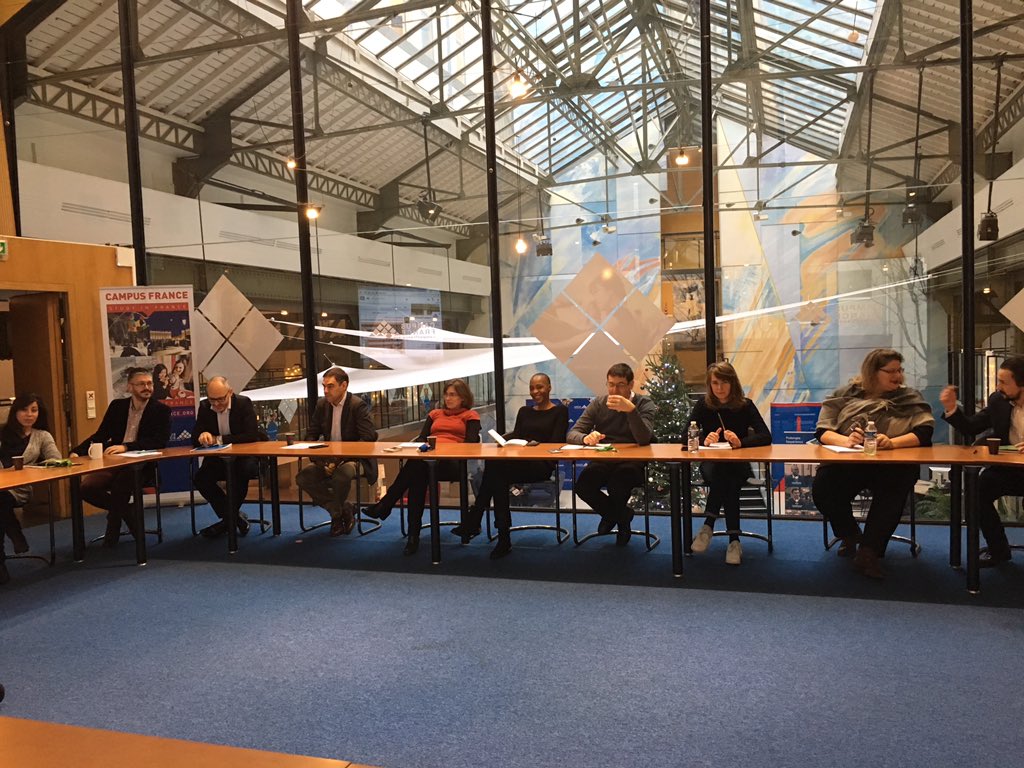 _MarianaLemos_'s tweet photo. #Twitteratwork des nouveaux tweetos en formation @CampusFrance https://t.co/GbjfY0hIpE