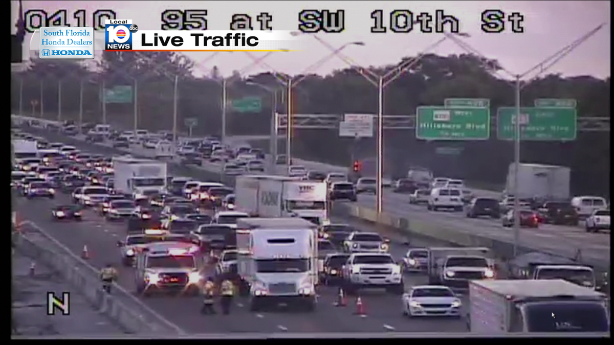 Traffic Alert- 2 Lanes blocked on I-95 SB and SW 10th St #TRAFFIC #MIAMI https://t.co/VWqaxPOk7p