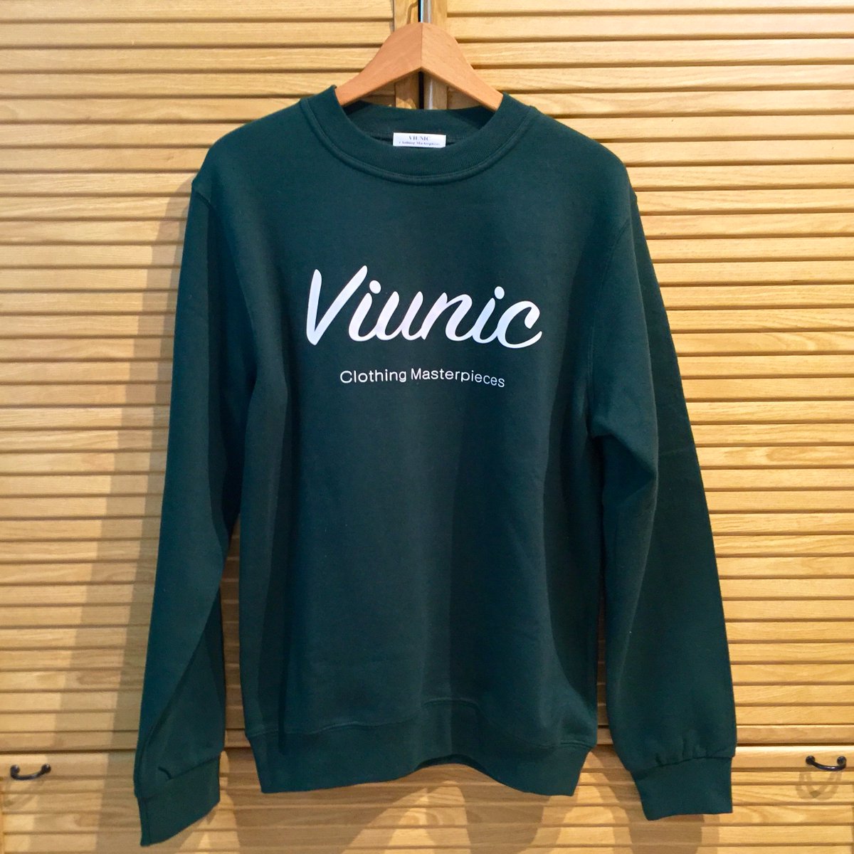 VIUNIC2014's tweet photo. 🌲Novedades🌲
¡¡Ya disponibles con y sin capucha nuestras sudaderas en verde oscuro!!
#VIUNIC >Unisex Sweaters< 🚺🚹 https://t.co/Kec6Zqjt0G