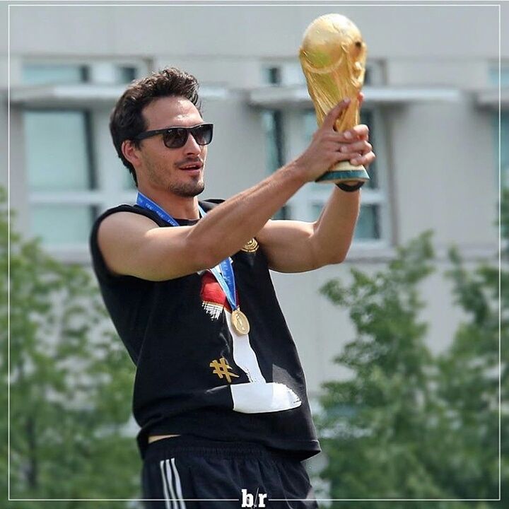 Happy Birthday Mats Hummels. See you soon mate  