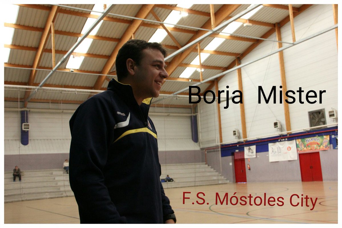FSMostolesCity's tweet photo. Un gran entrenador, todo un estratega. Nuestro míster!!! Borja!!! https://t.co/eX3frMl8hF