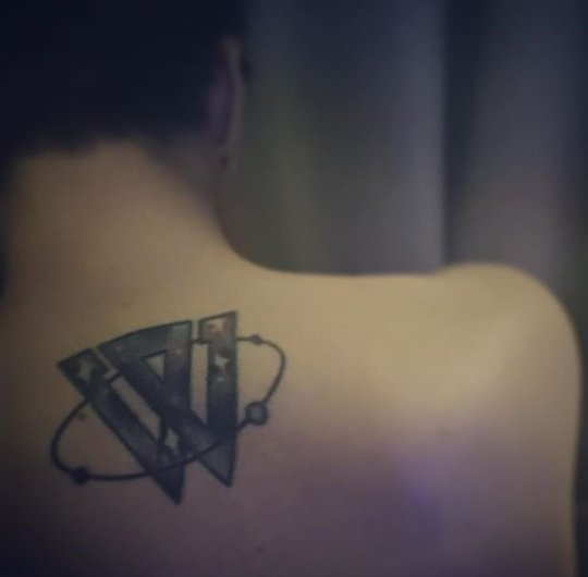 oeng_00's tweet photo. #formycircle
#winner https://t.co/ekst8z6kGR