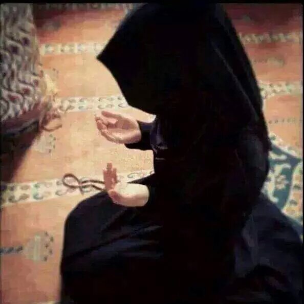 ربي عوضني بـ فرح أرغد به و أنعم به طول حياتي في طاعتك : و أرزقني مستقبلاً ، أجمل مما تمنيت 
📚