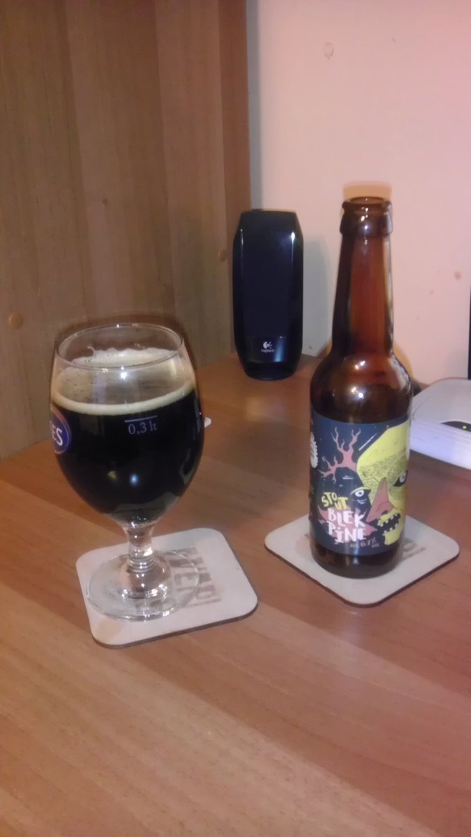 birenoshkembe's tweet image. Прекрасна българска бира. Най после и аз да се добера до нея . #blekpine #stout #averibeers